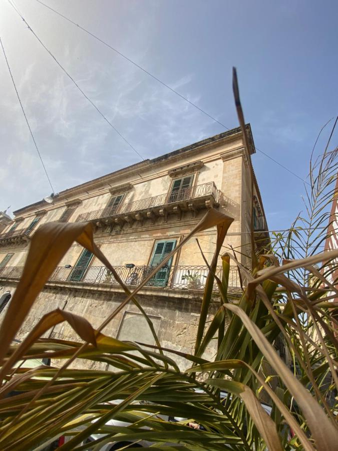 Palazzo Zappata Luxury Room Noto Centro Zewnętrze zdjęcie