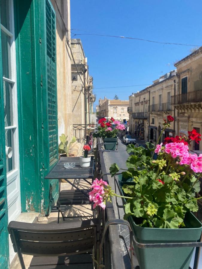 Palazzo Zappata Luxury Room Noto Centro Zewnętrze zdjęcie